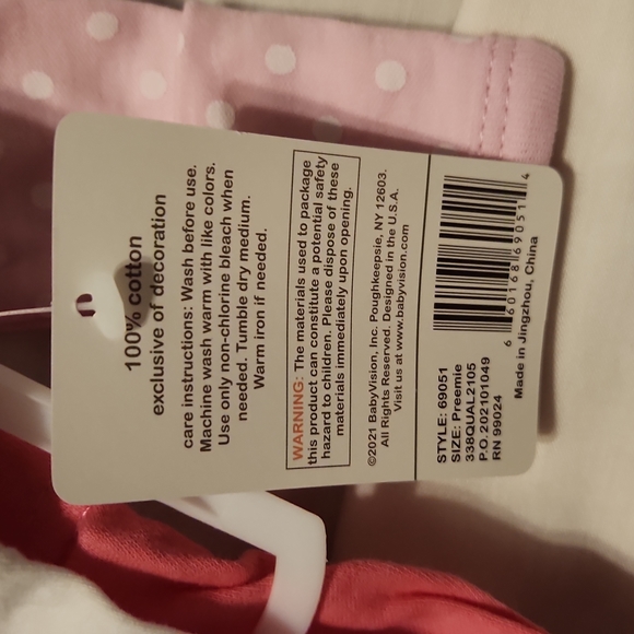 2 preemie layette sets & sleeper - Picture 7 of 16